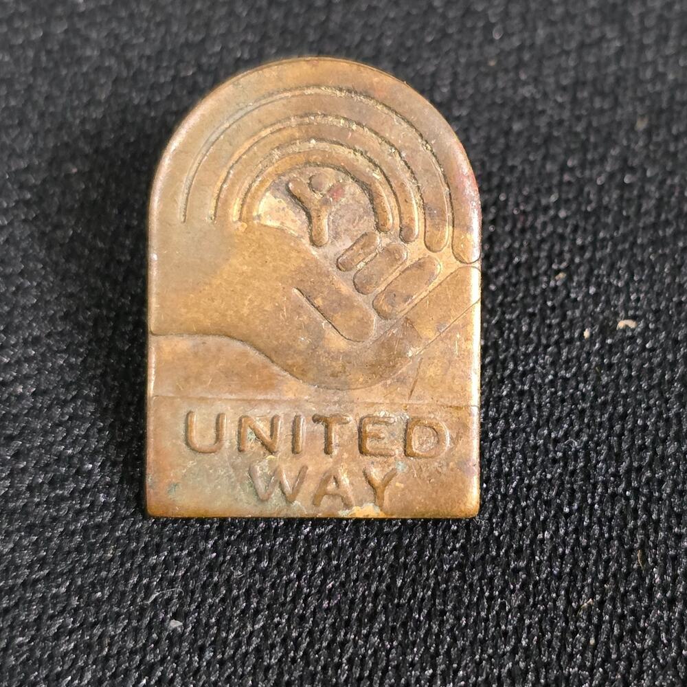 United Way Lapel Pin Vintage Brass Tone Organizational Charity